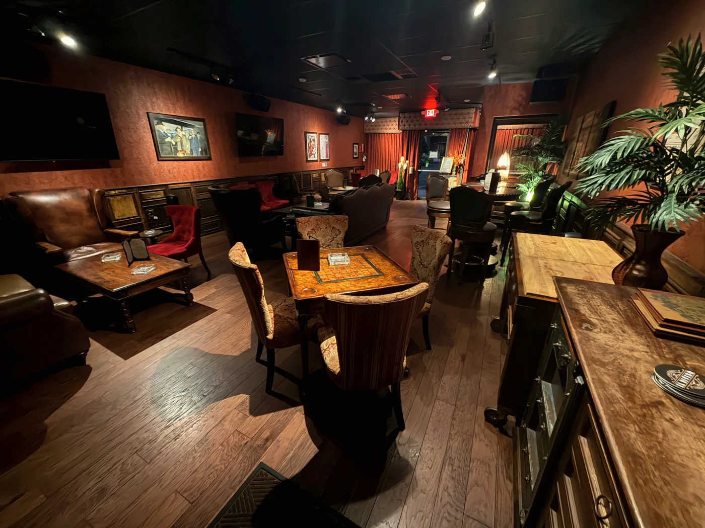 El Divino Dining & Cocktails, business photo 3